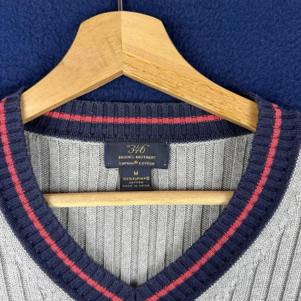 Brooks Brothers 346 Supima Cotton Sweater Mens M Gray V-Neck Stripe Ivy Preppy - Picture 2 of 8